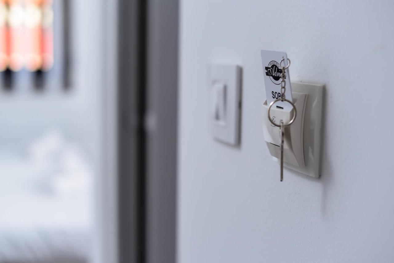 Prenociste Adria Aparthotel Vranje Buitenkant foto